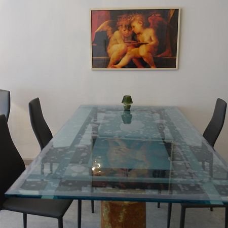 Apartament Au Coeur Des Lices *** Centre Historique Awinion Zewnętrze zdjęcie