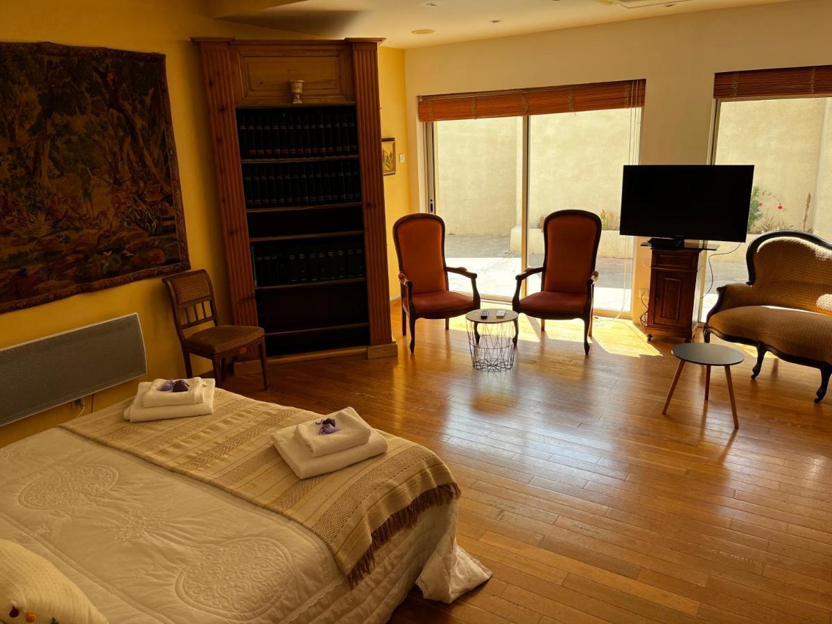 Apartament Au Coeur Des Lices *** Centre Historique Awinion Zewnętrze zdjęcie