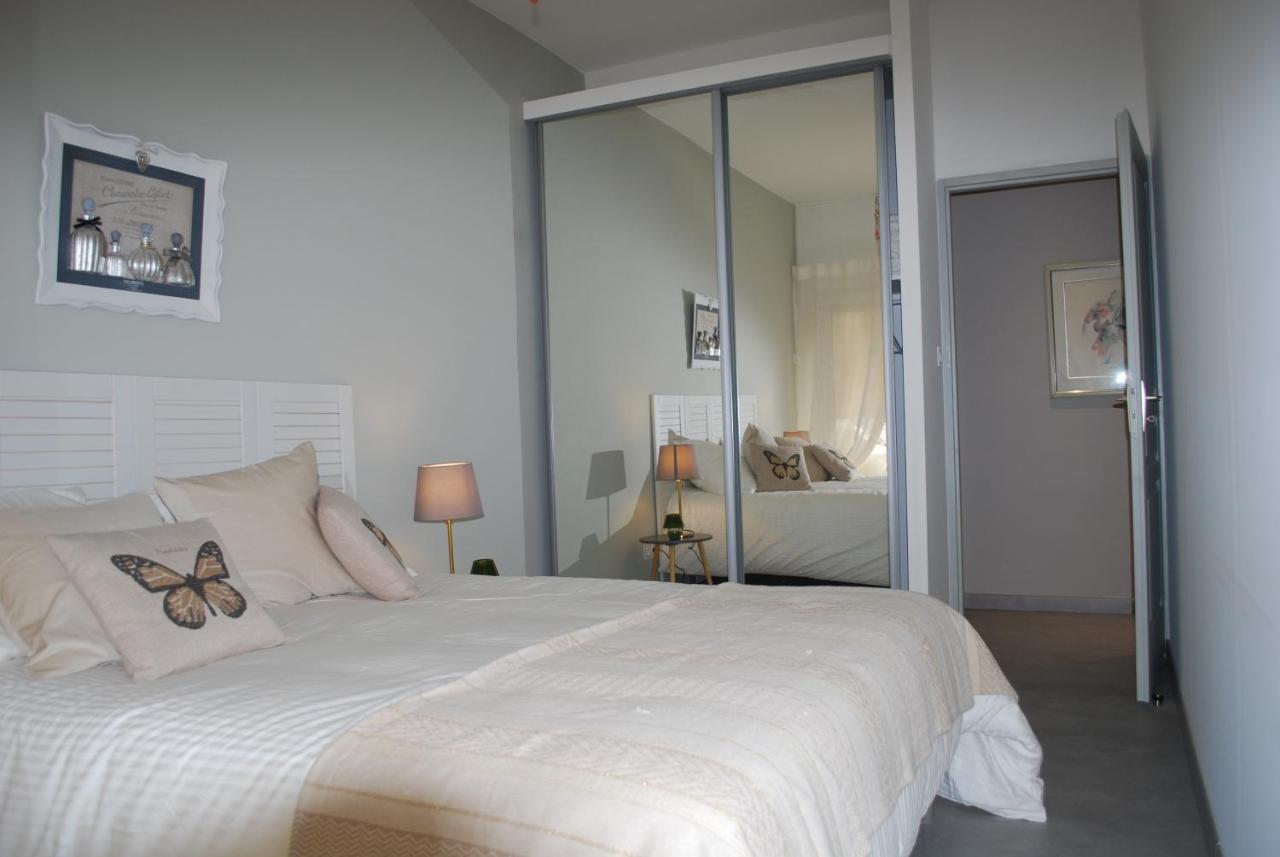 Apartament Au Coeur Des Lices *** Centre Historique Awinion Zewnętrze zdjęcie