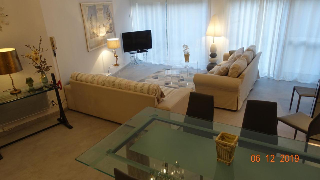 Apartament Au Coeur Des Lices *** Centre Historique Awinion Zewnętrze zdjęcie